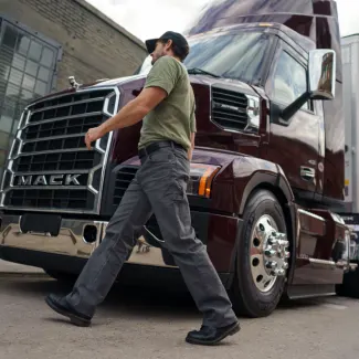 20260219-mack-trucks-new-