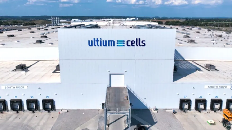 Photo of a white building that is a manufacturing facility for Ultium Cells.