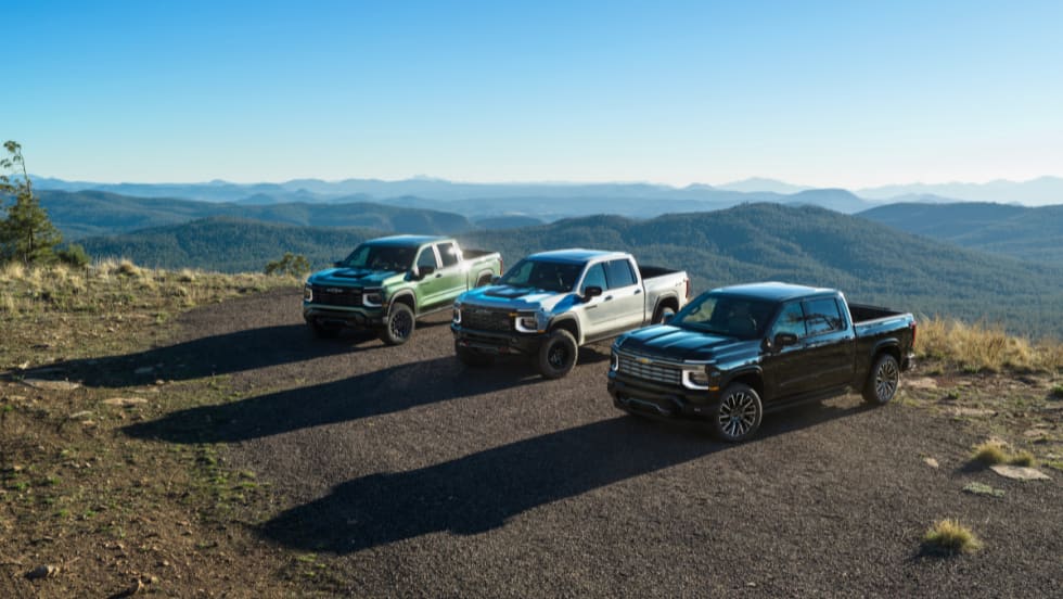 2027 Chevrolet Silverado 1500 models in a row