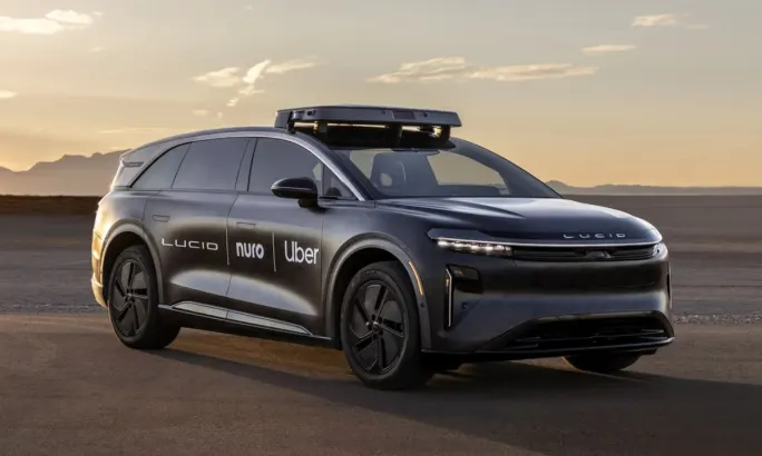 Close up photo of a Lucid Gravity Uber robotaxi.