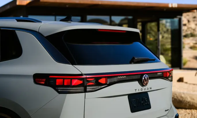 Rear view of a 2025 Volkswagen Tiguan.
