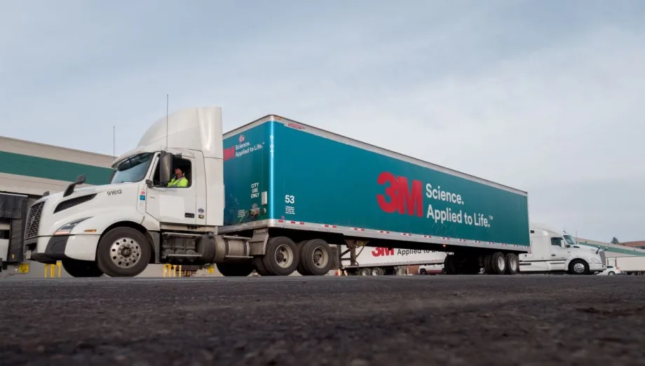 5 Tips to Minimize Downtime for Truck Graphics Installation