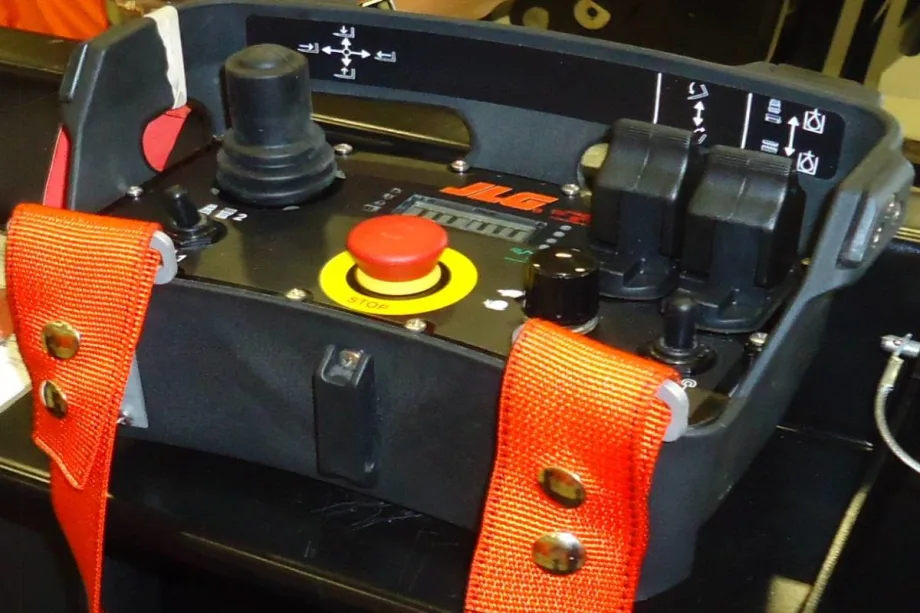 Remote Boom Control Available on Select JLG Telehandlers