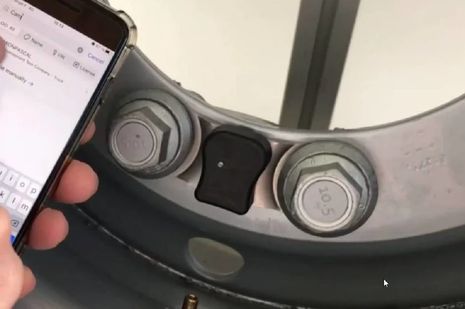 SKF Vehicle Aftermarket to Unveil TraX Wheel End Monitor