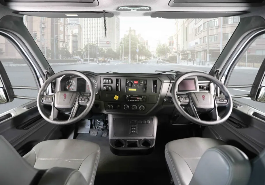 Fontaine's Dual Drive Conversion for Kenworth & Peterbilt Medium-Duty Trucks