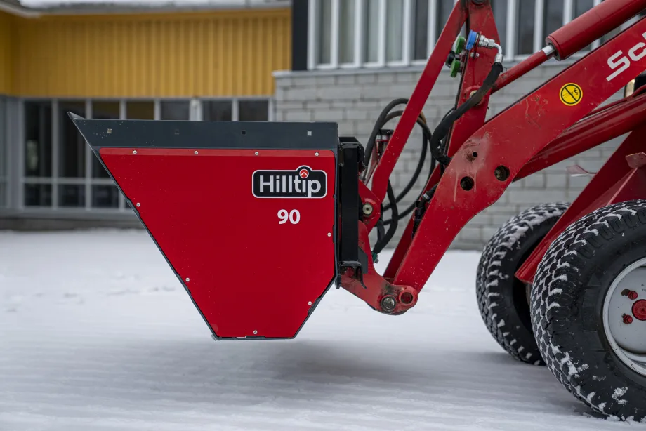 New Hilltip Drop Spreader for Compact Tractors & Loaders