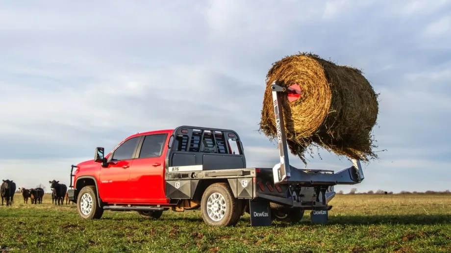 DewEze Launches Next-Generation Bale Beds
