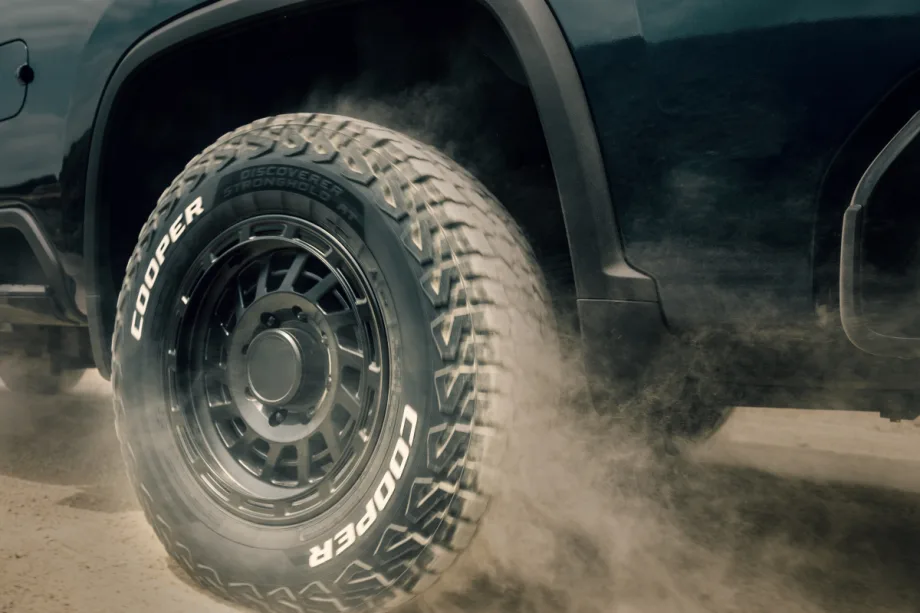 New Cooper Discoverer Stronghold AT Tire Launched