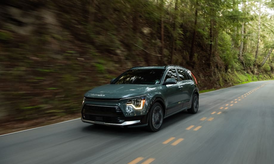 Kia Announces Pricing for 2026 Niro HEV