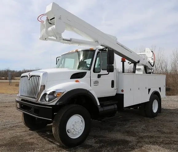 2015 International WorkStar 7300 SFA 4x4