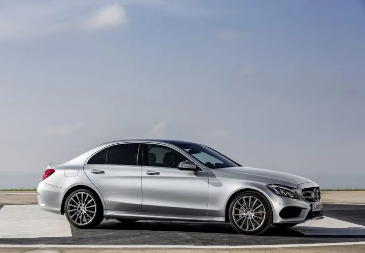 2015 Mercedes-Benz C300/C400 4MATIC