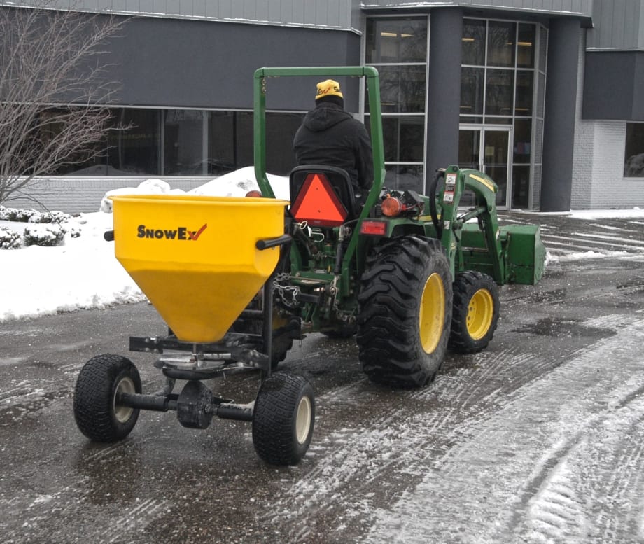 Ground Drive Spreaders