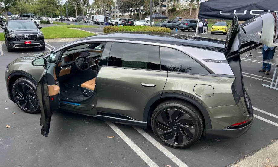 A gray Lucid Gravity crossover model.